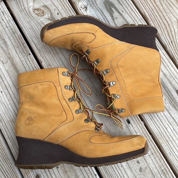 Timberland Women's Leather Waterproof Wedge Wheat Ankle Boots Size 9M - Picture 4 of 14